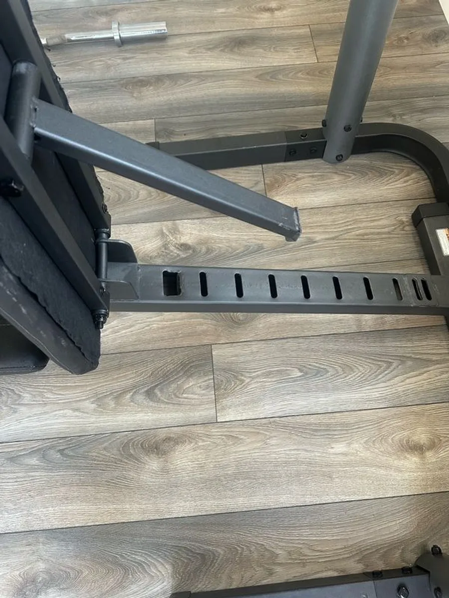 Home Gym Equipment: Adjustable Weider Gym Bench, Olympic bars, and Rubber Weights - Image 3