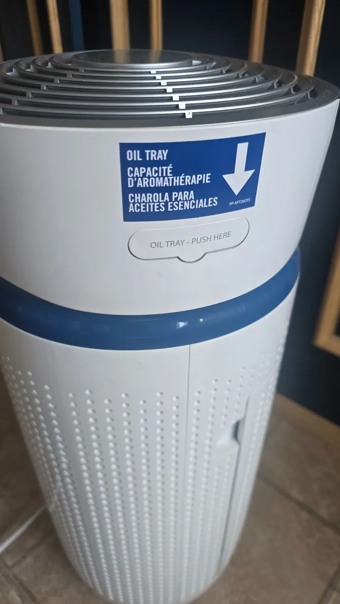 Air purifier - Image 1