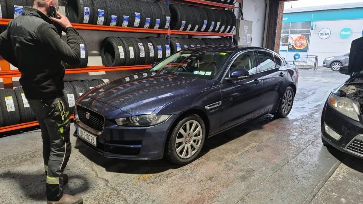 Jaguar alloys immaculate - Image 4