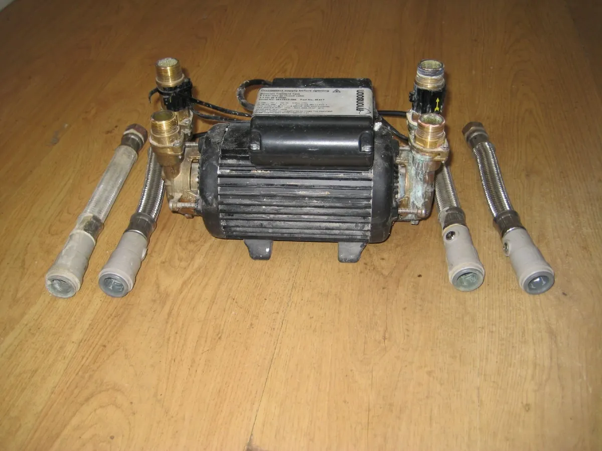 Monsoon high performance shower double pump - Image 3