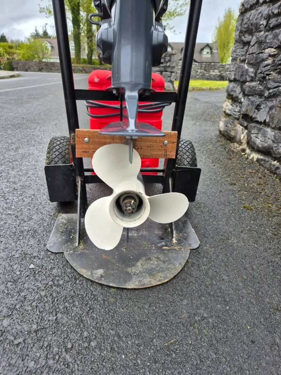 Yamaha 25 four stroke short shaft electric start - Image 3