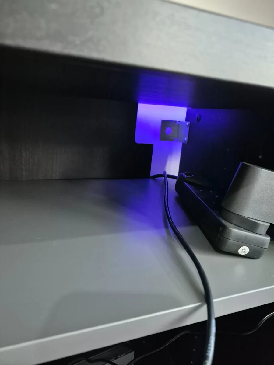 TV Besta Units - Image 2