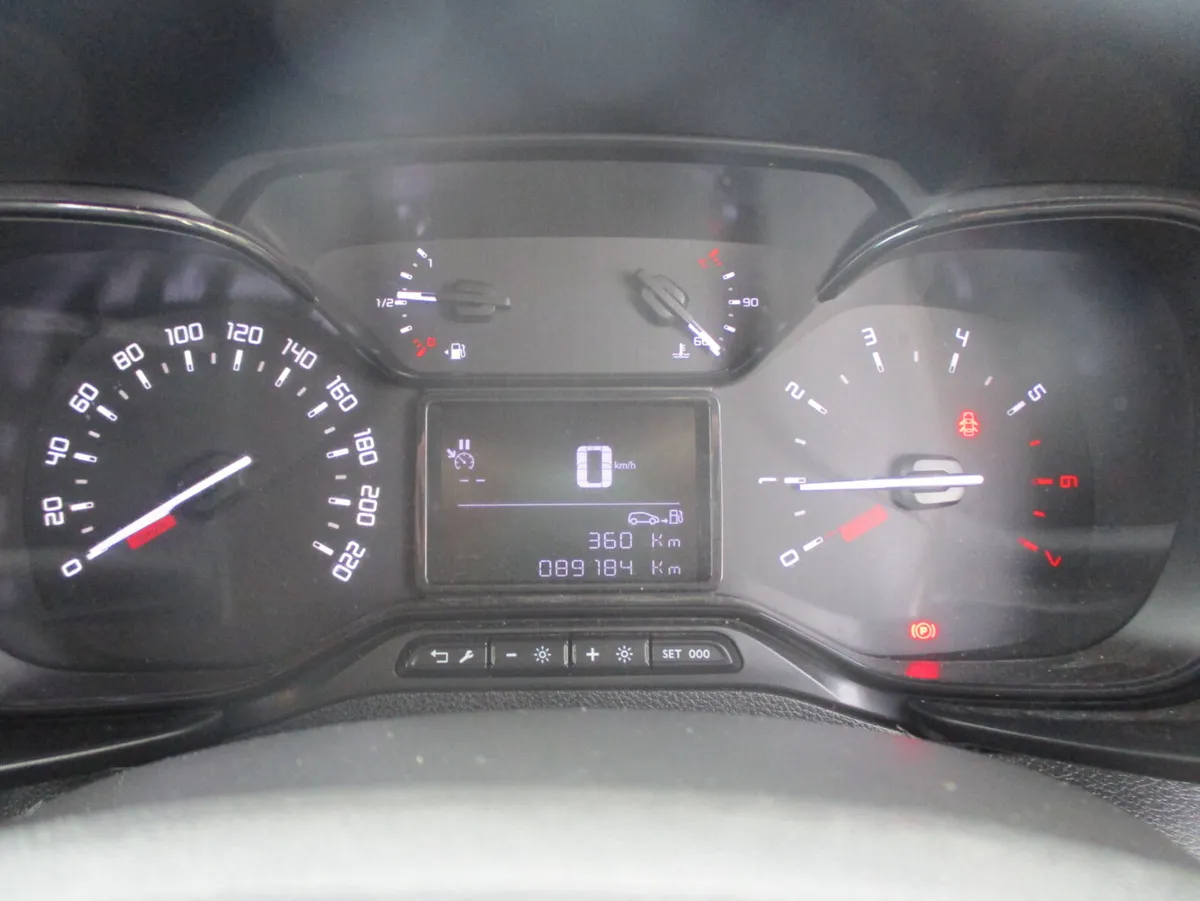 Citroen Berlingo 2020 hdi ENTERPRISE 3 SEATER - Image 4