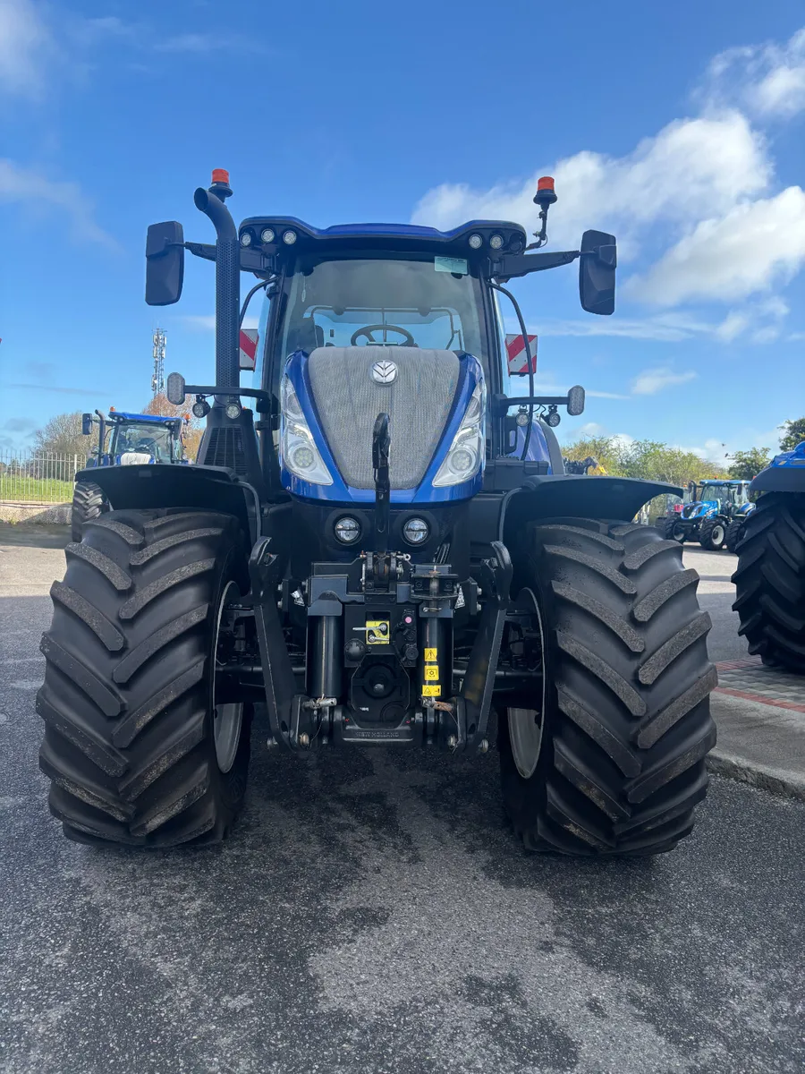 New Holland T7.245 PLMI-2403hrs - Image 2