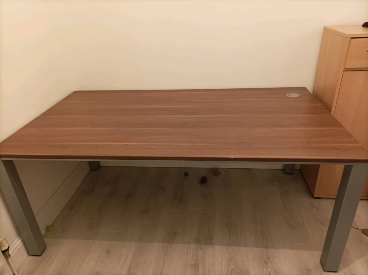 Large Desk - Image 1