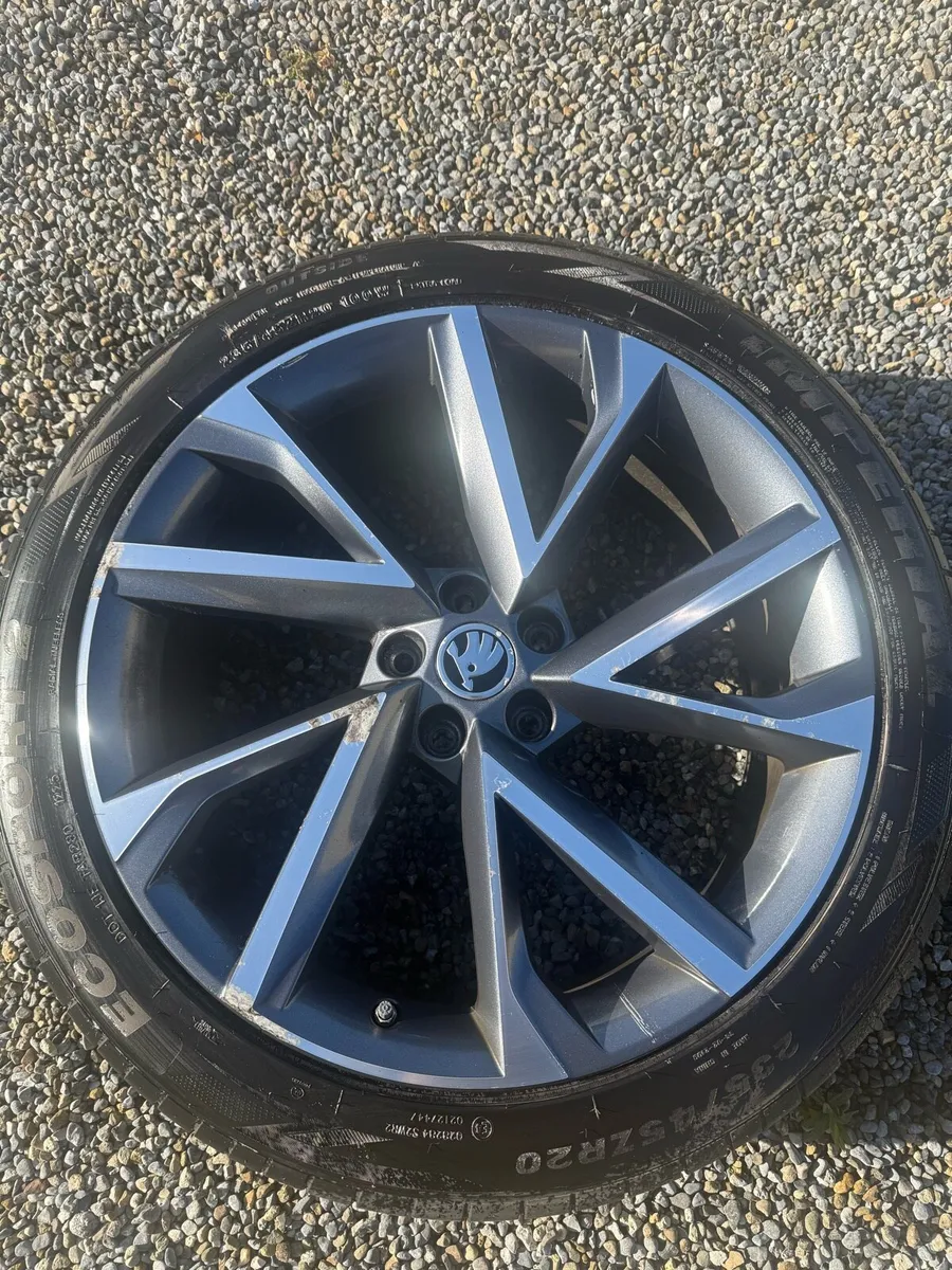 Genuine Skoda Kodiaq Vega Wheels - Image 4