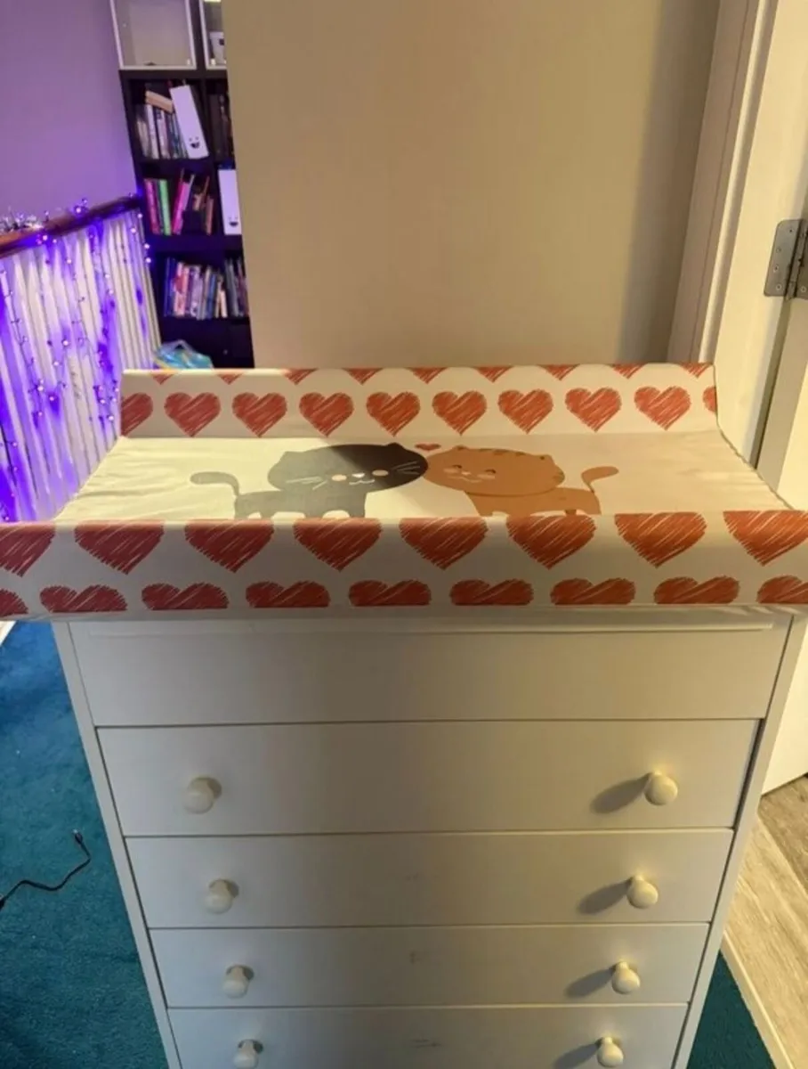Baby Changing Unit and Chest - Image 1