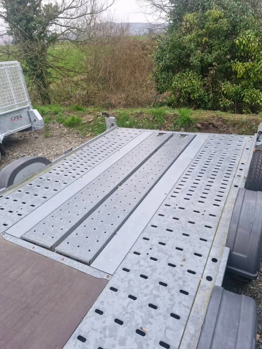 Brian James C4 - Image 3