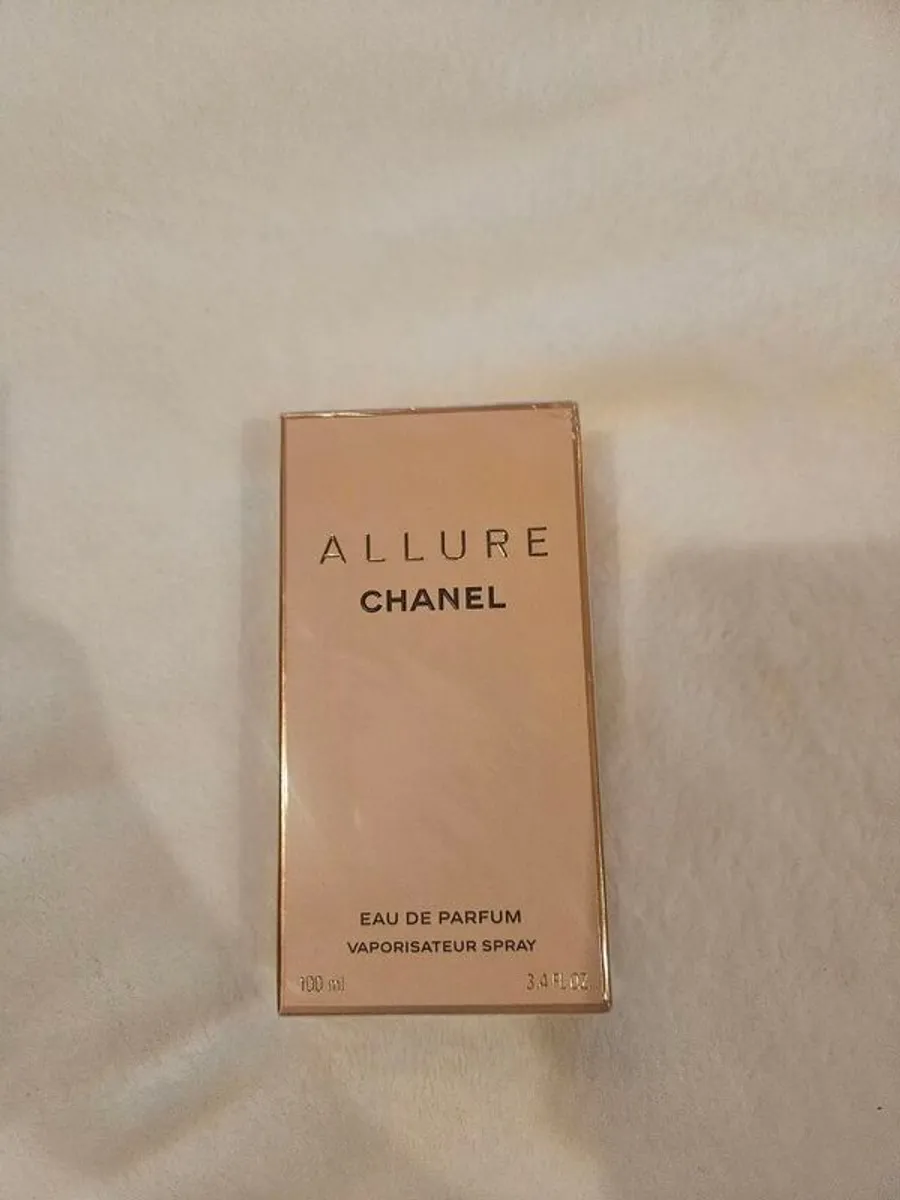 Chanel Allure - Image 1