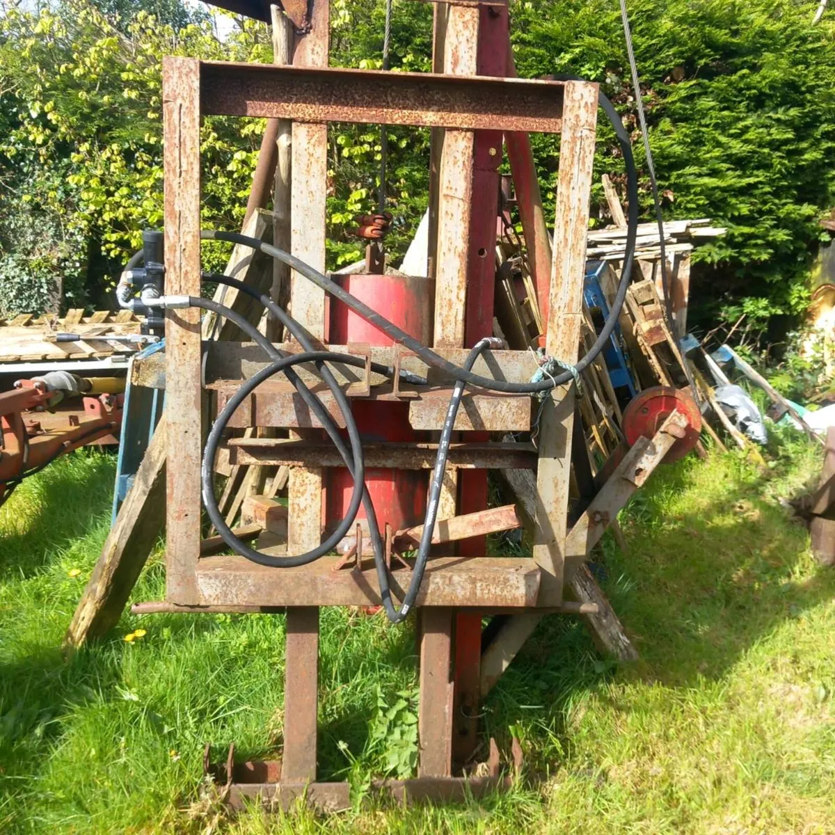 Post driver - Image 1