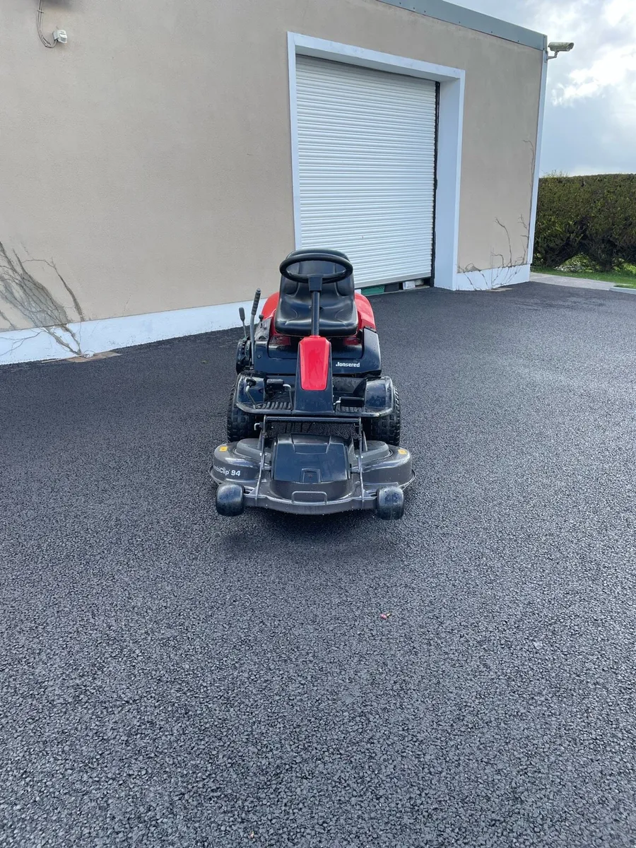 Jonsered Lawnmower - Image 4