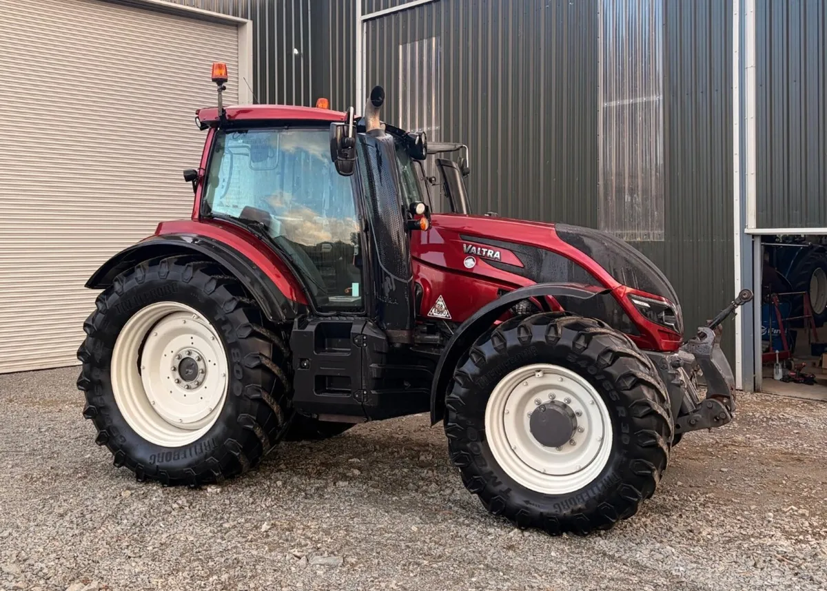 2019 Valtra T154 Versu - Image 4
