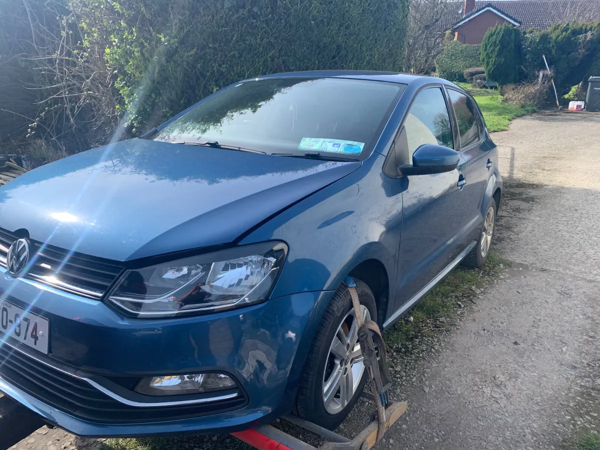 2016 VW POLO DIESEL DRIVING - Image 4