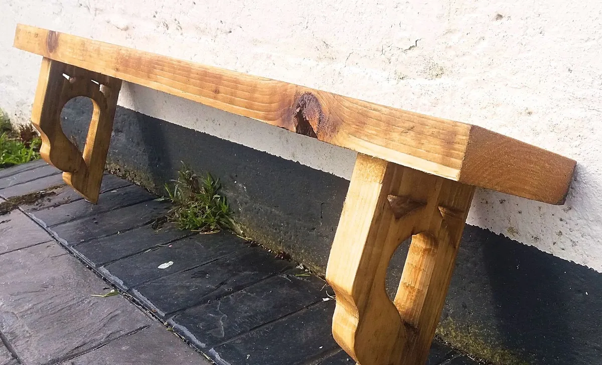 Rustic country stove mantle / floating shelf - Image 4