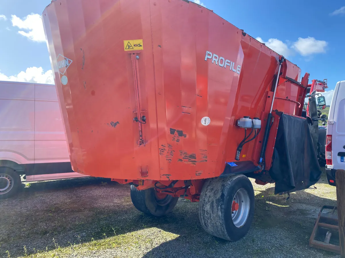 Kuhn 1470 Twin Tub Diet Feeder 2014 - Image 3