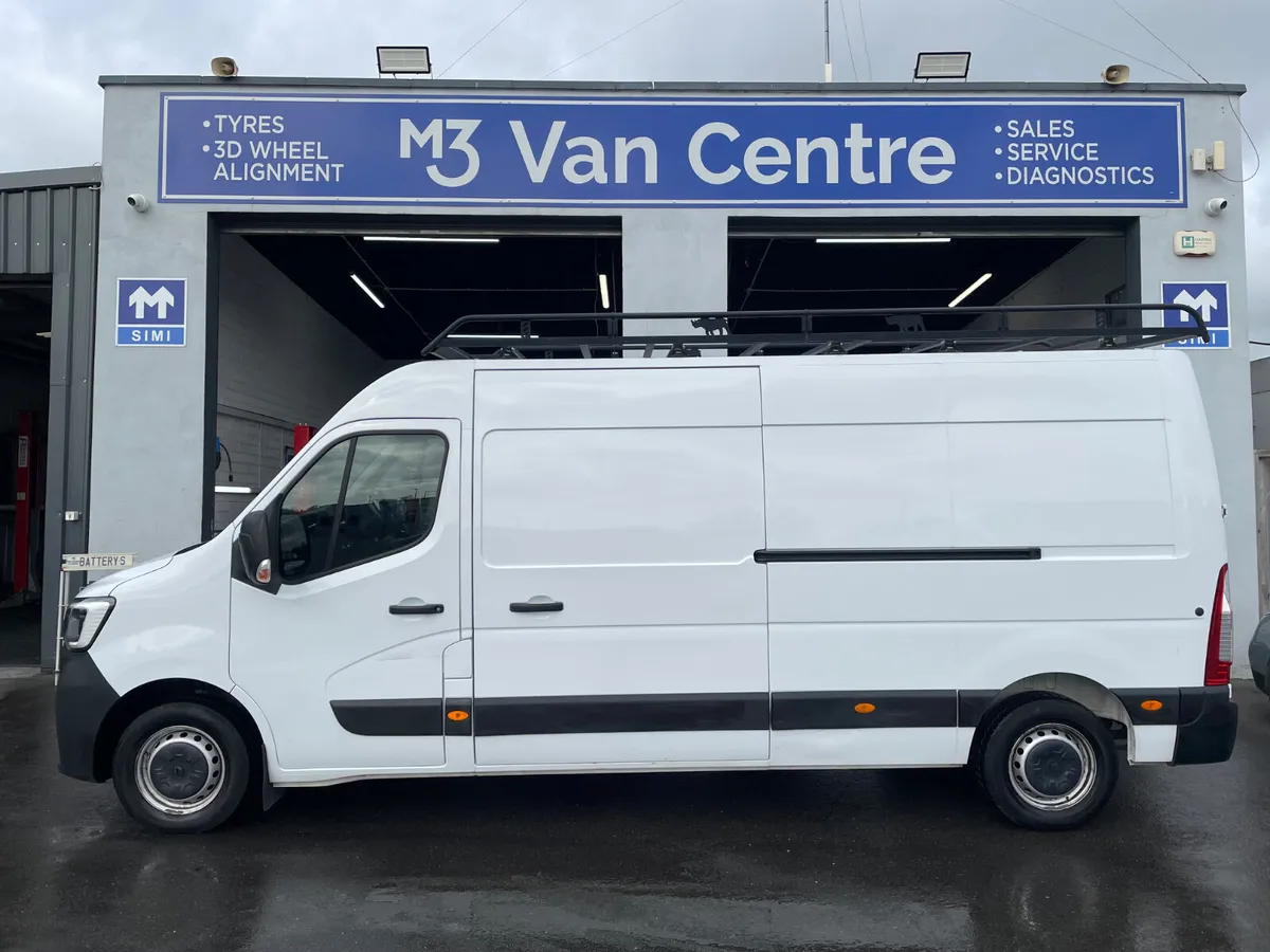 2023  RENAULT MASTER FWD LM35 BLUE DCI 135 B - Image 3