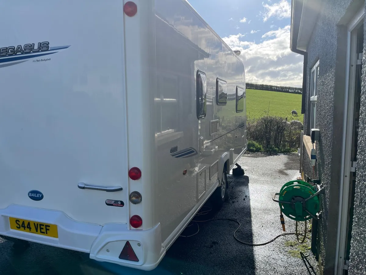 Touring Caravan for Sale - Image 3