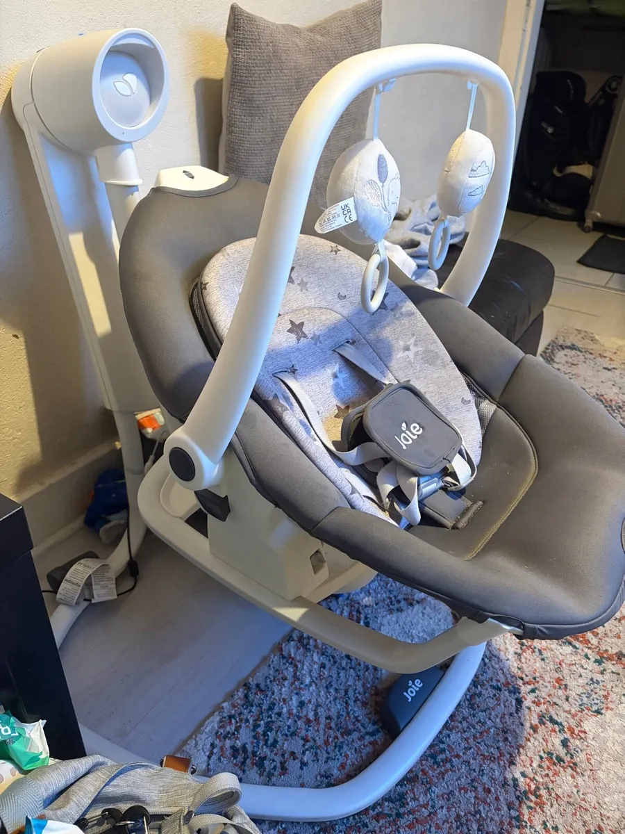 Joie swing chair - Image 2