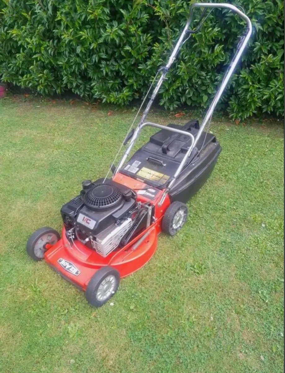 Rover Self Drive Lawnmower - Image 3