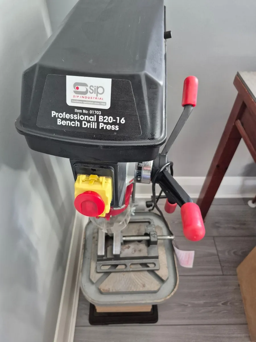 SIP 01713 B20-16 Speed Bench Pillar Drill (750w) - Image 3