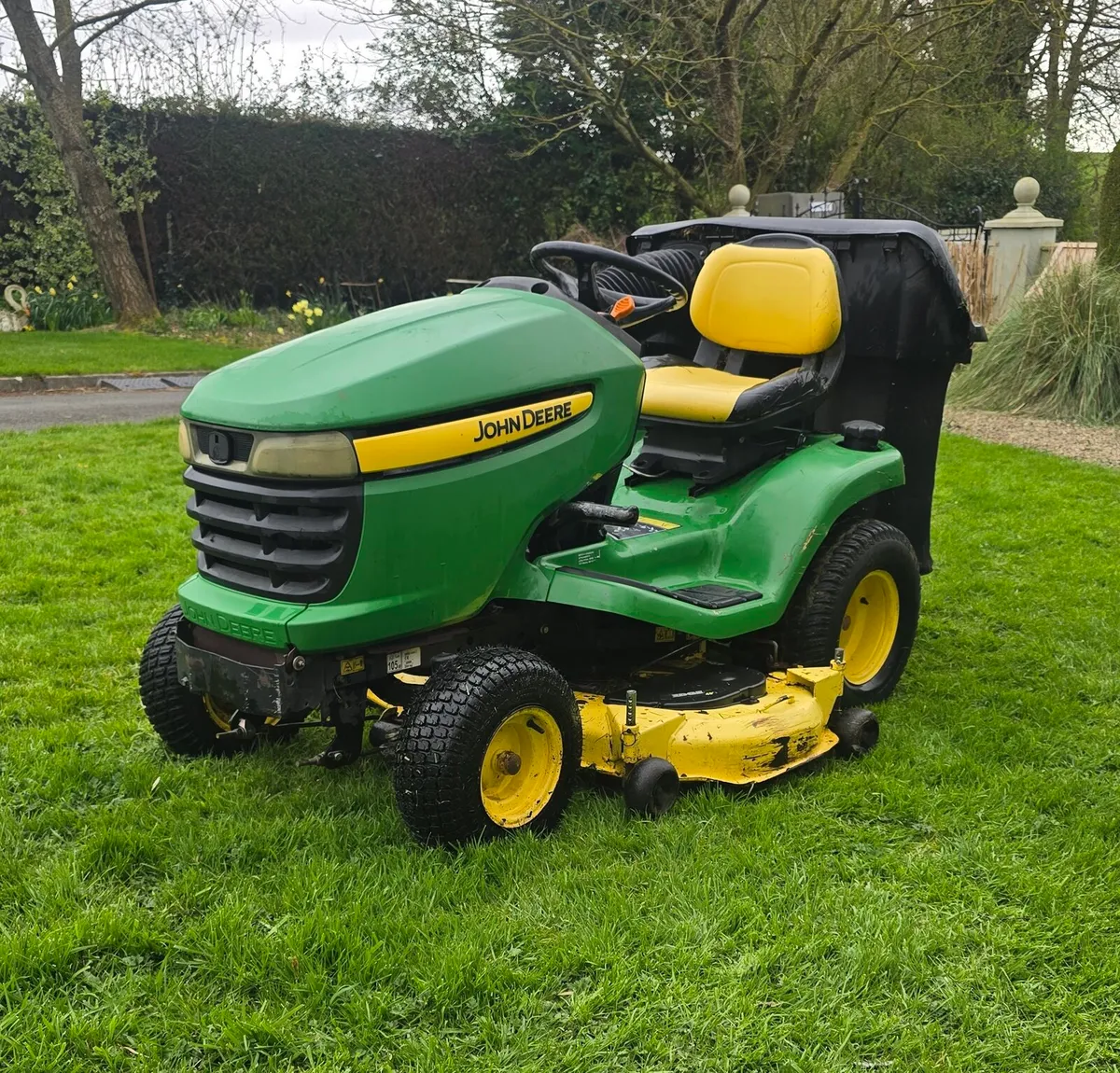 48" John Deere X320 - Image 2