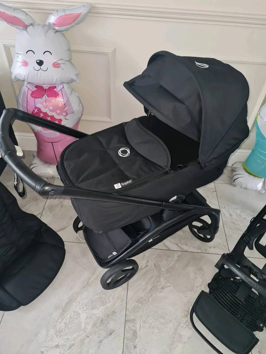 Bugaboo Dragonfly Pushchair and Bassinet - Image 2