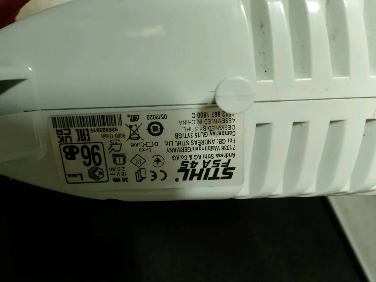 Stihl strimmer - Image 3