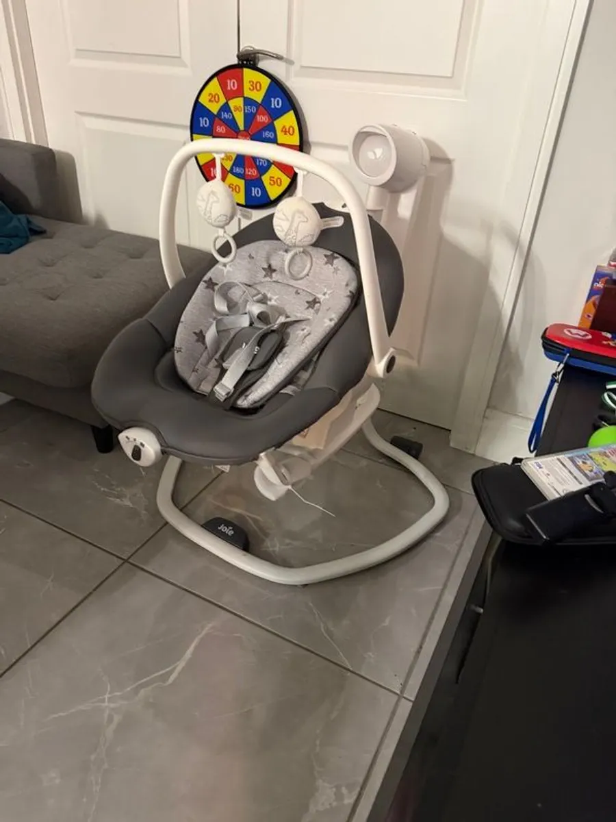 Joie Serina 2-in-1 Swing & Rocker  Excellent Condition - Image 1