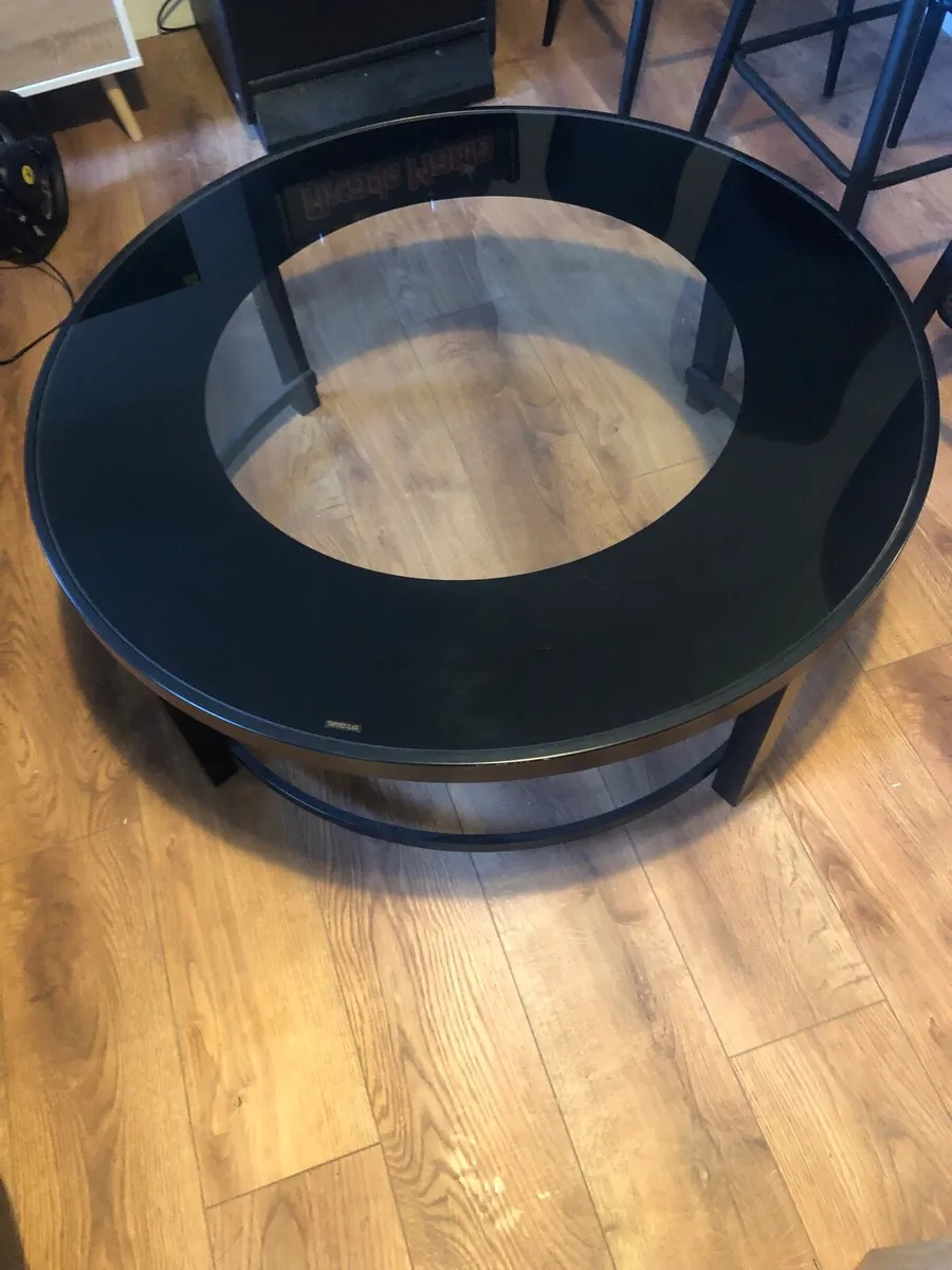 Circular table - Image 2