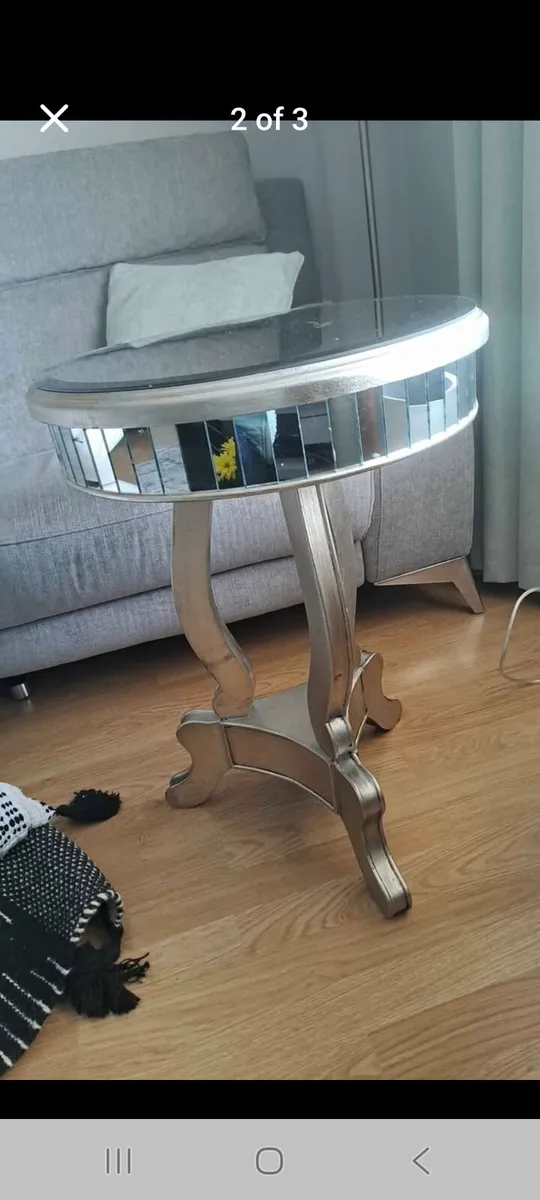 Small table - Image 2