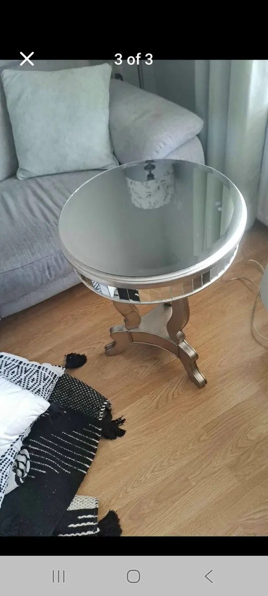 Small table - Image 3