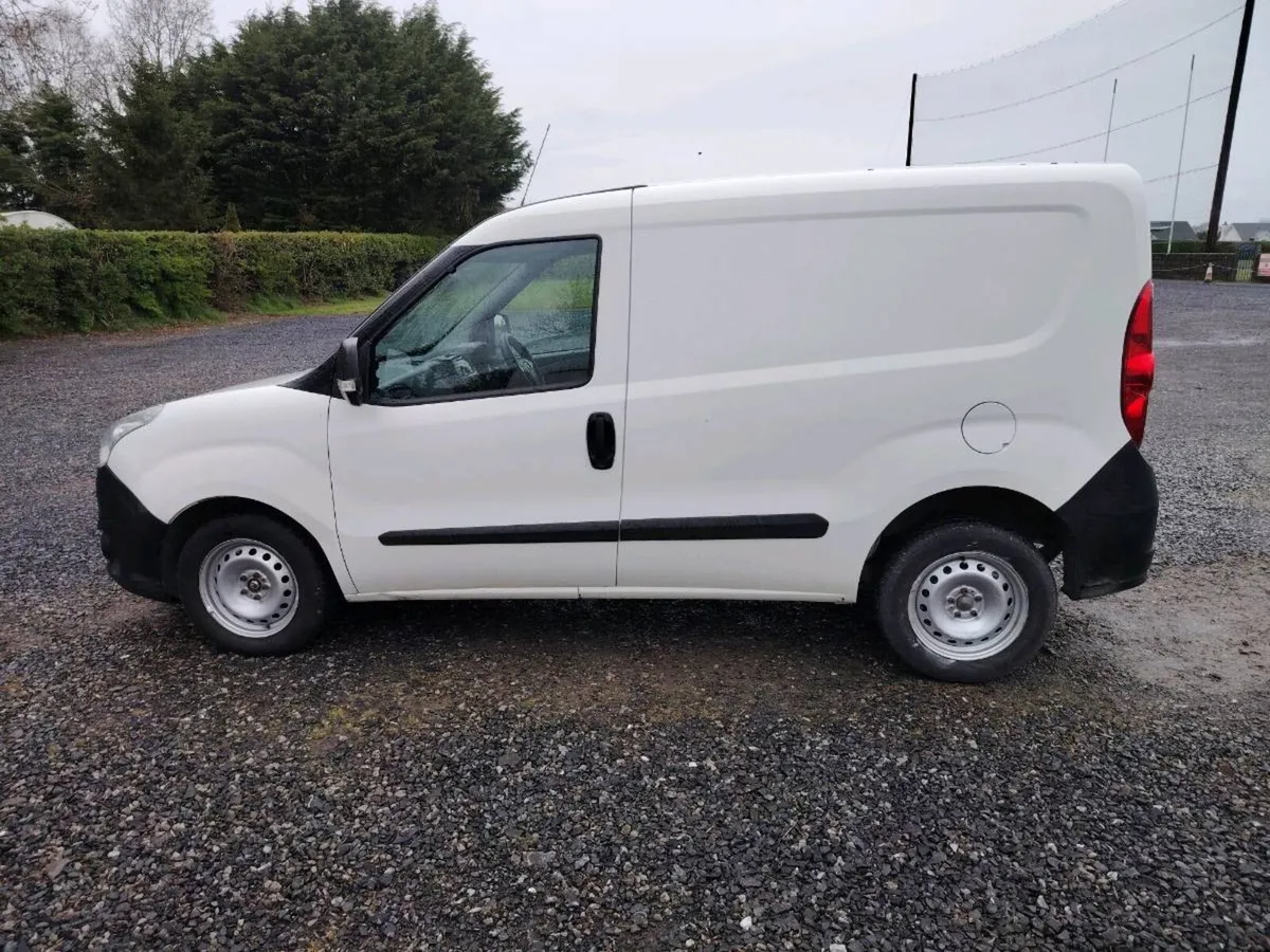 2015 Opel combo - Image 2