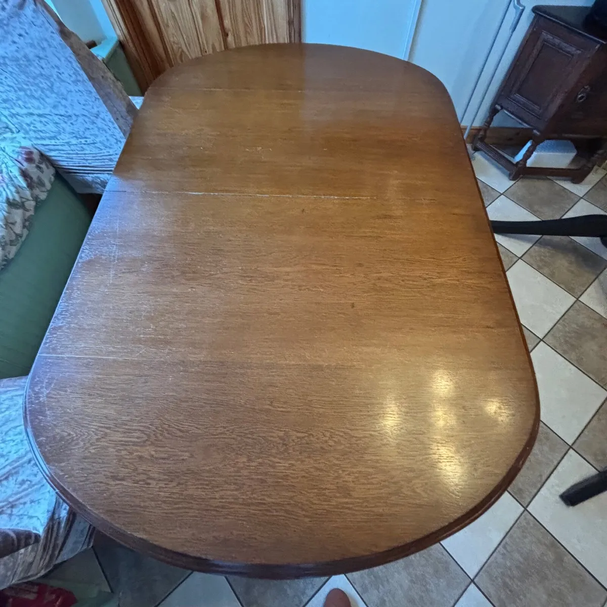 dinning table and chairs - Image 2