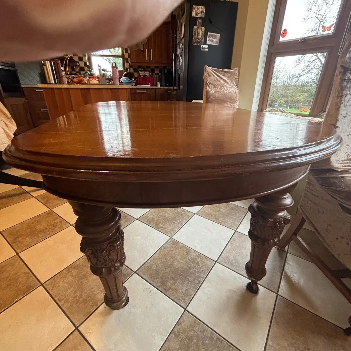 dinning table and chairs - Image 4