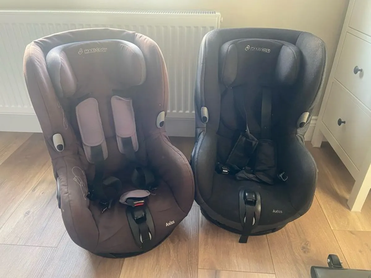 Car Seats Swivel - Image 1