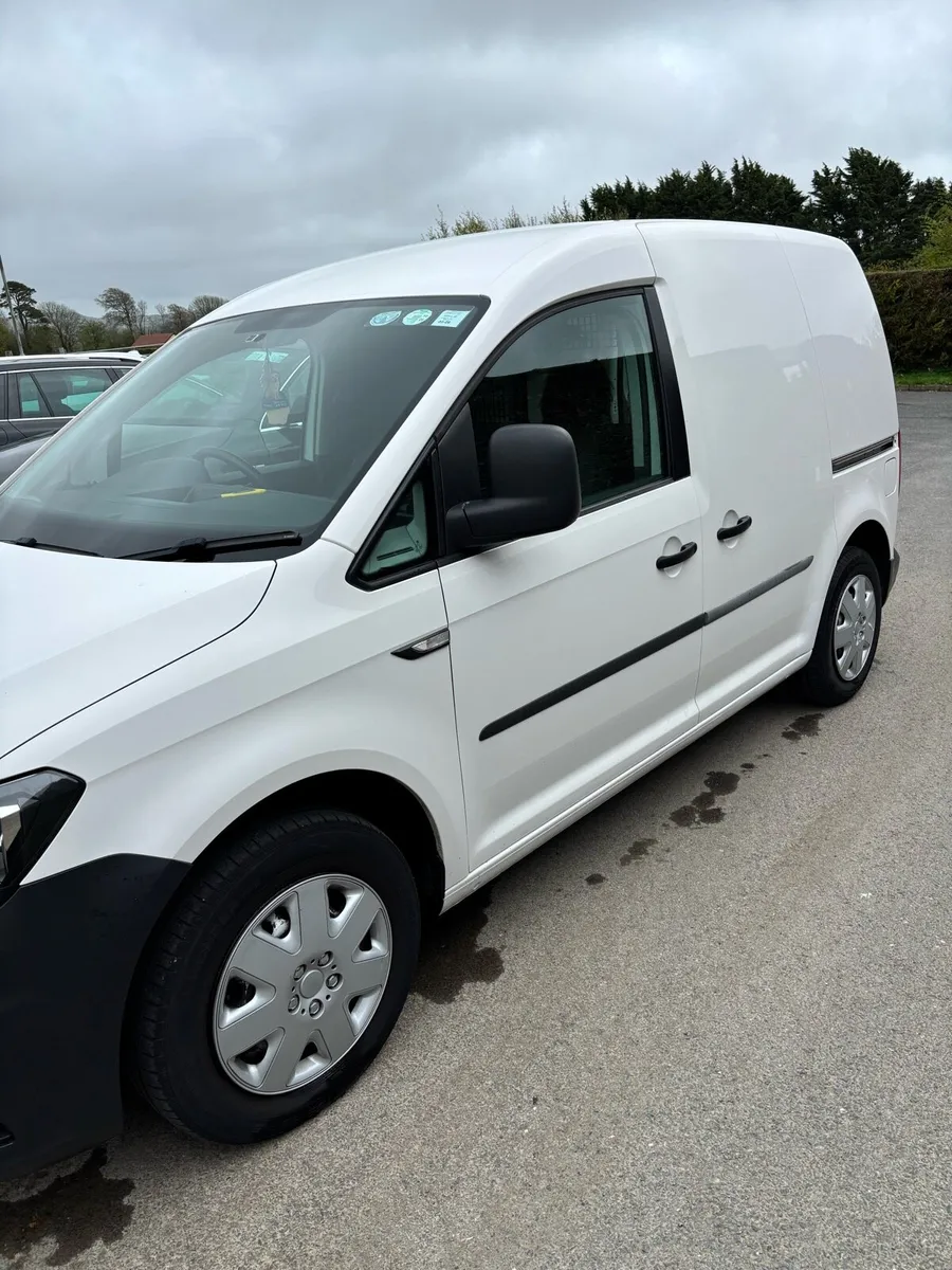 VW Caddy - Image 1
