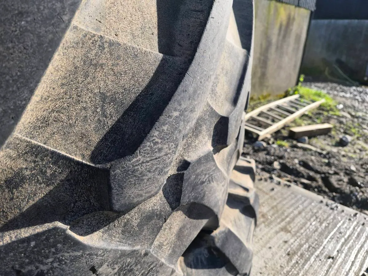 650/ 65R38... 540/65R28 - Image 2