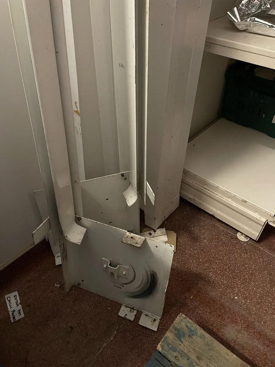 Roller Shutter Door - mesh type - Image 4