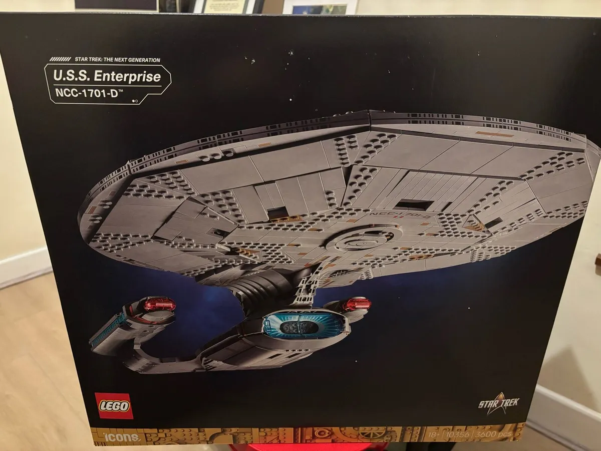 Lego Star Trek USS Enterprise NC-1701-D NEW - Image 1