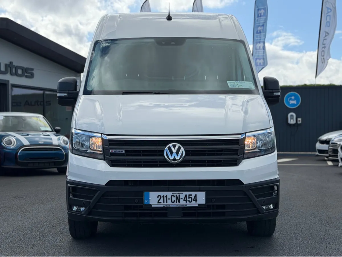 Volkswagen Crafter HIGH SPEC - 2.0L DIESEL - MANUA - Image 2
