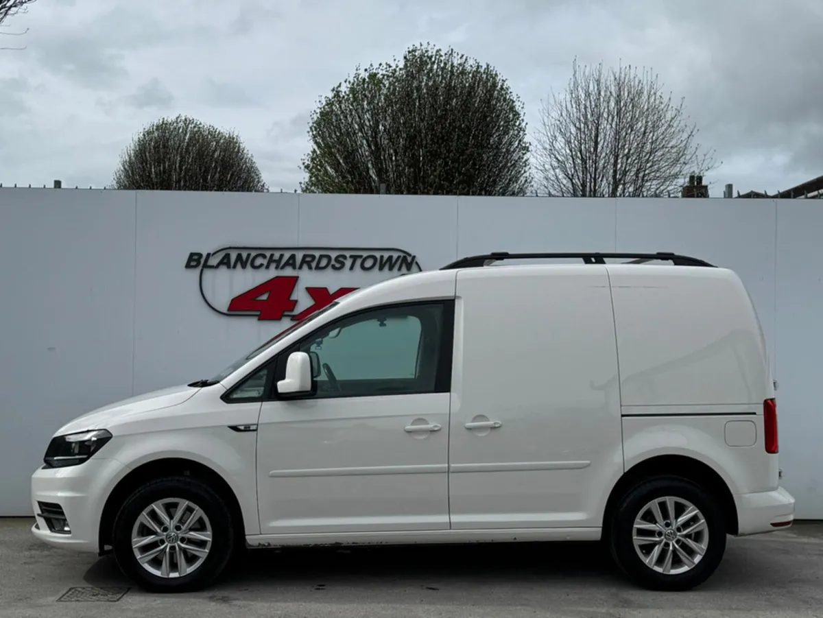 Volkswagen Caddy HIGHLINE TDI 102HP MANUAL - Image 3