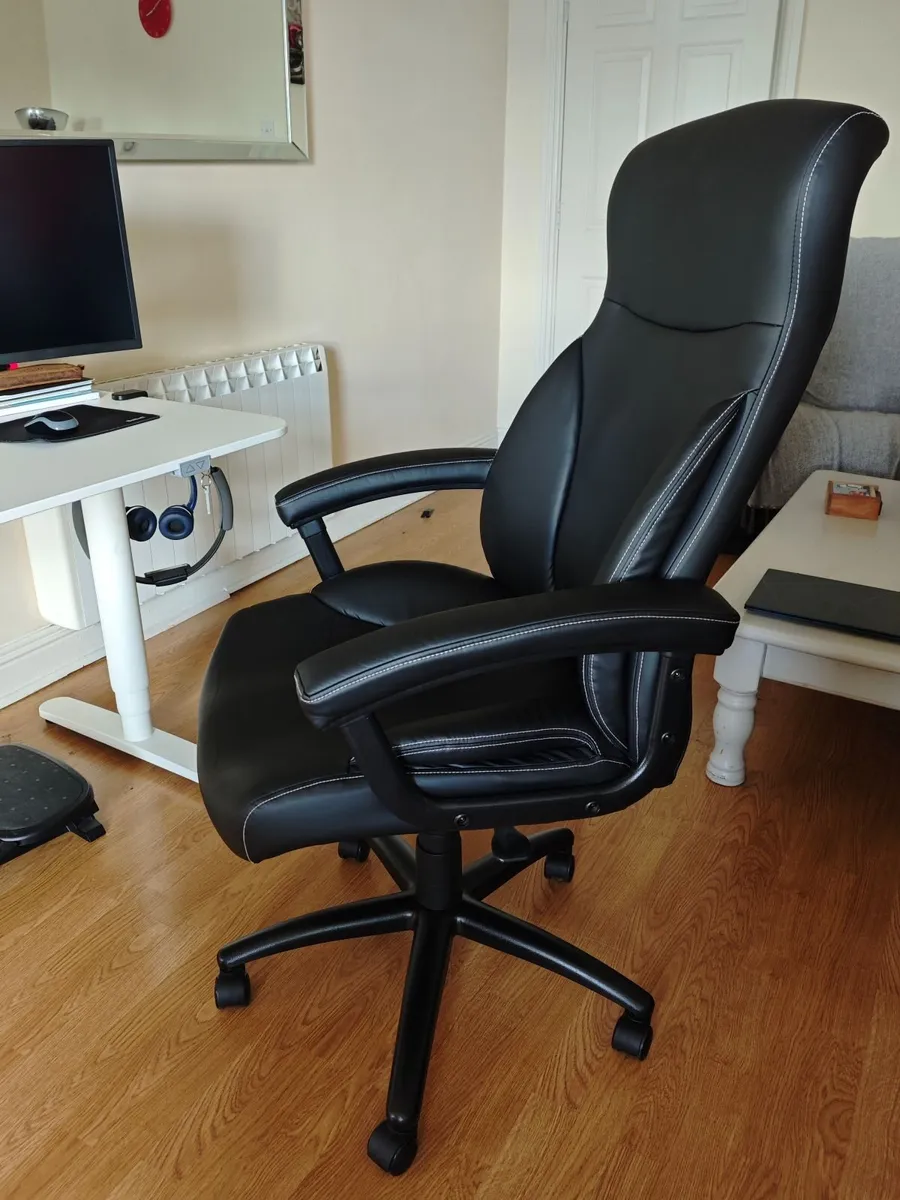 Black Office Chair - Image 2