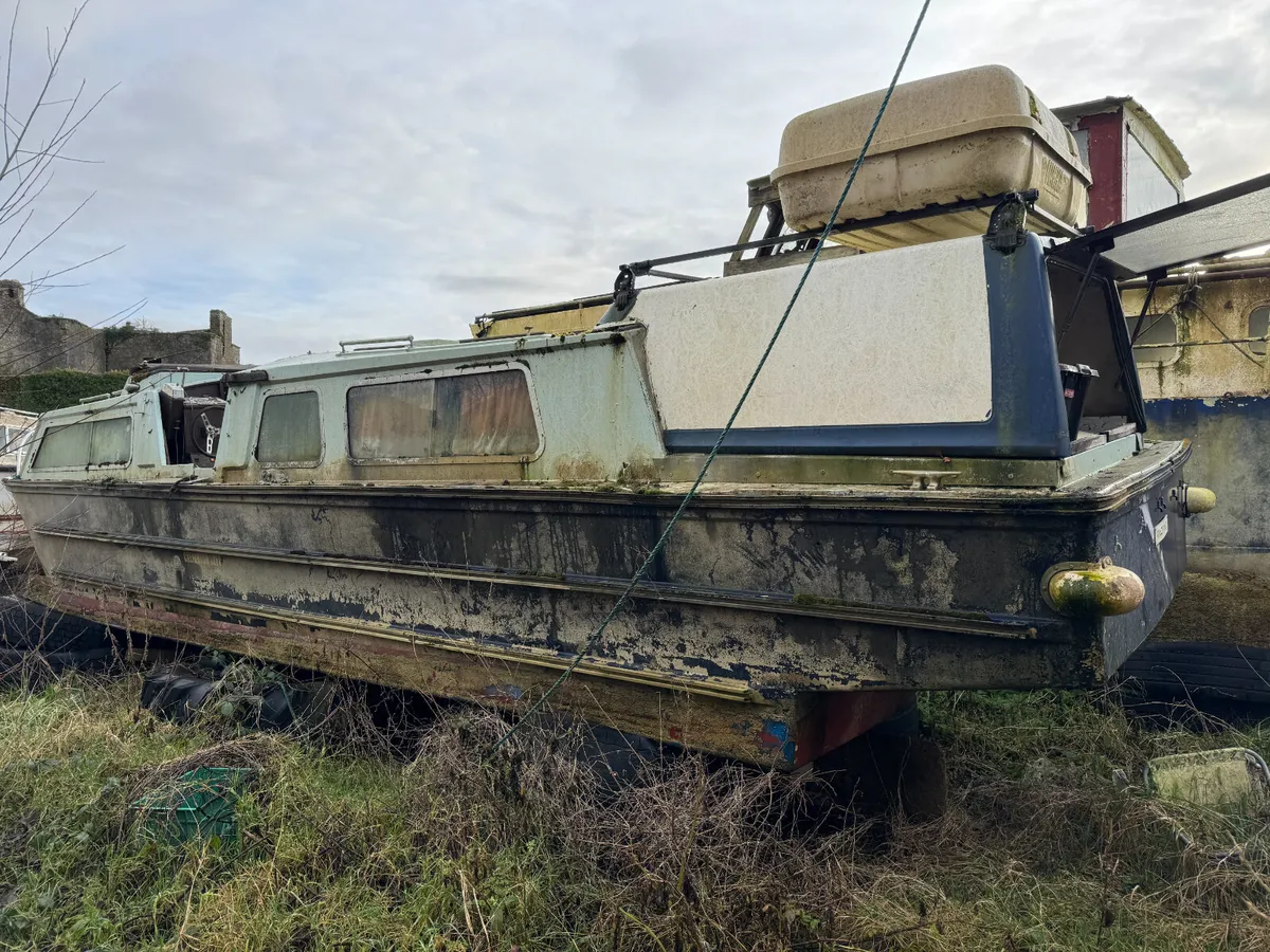 UNRESERVED CREIGHTON 32FT RIVER CRUISER FOR AUCTIO - Image 3