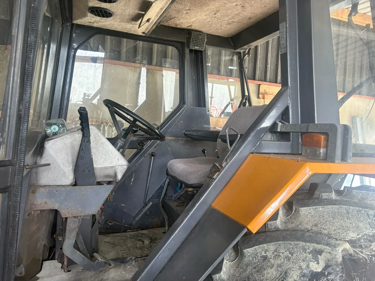 Renault 90 34 - Image 4