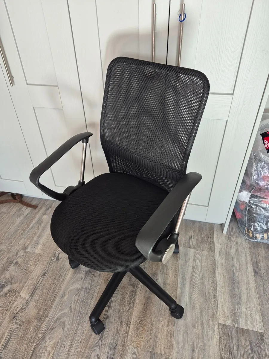 Office Chairs - Image 1