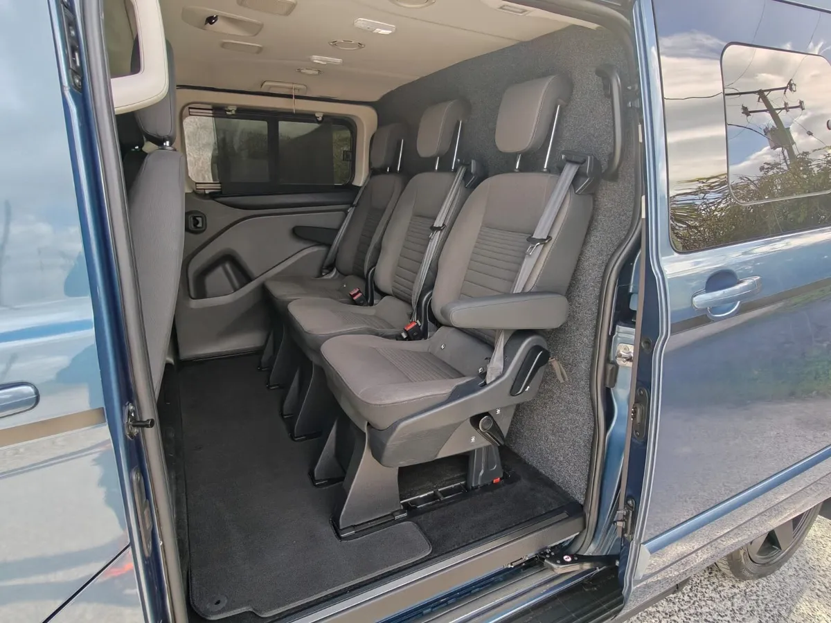 Ford transit custom 320 auto 185 sport van - Image 4