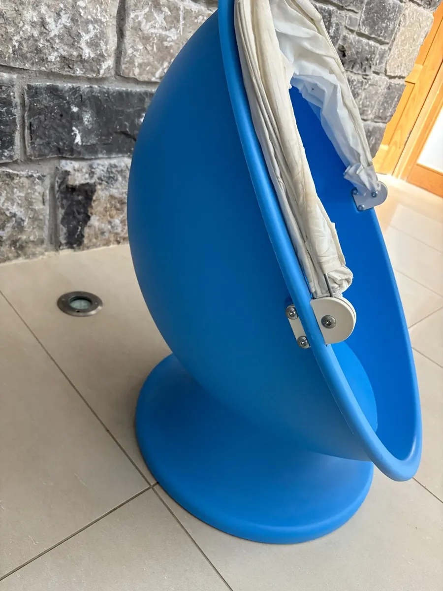 IKEA kids swivel egg chair - light blue - Image 2