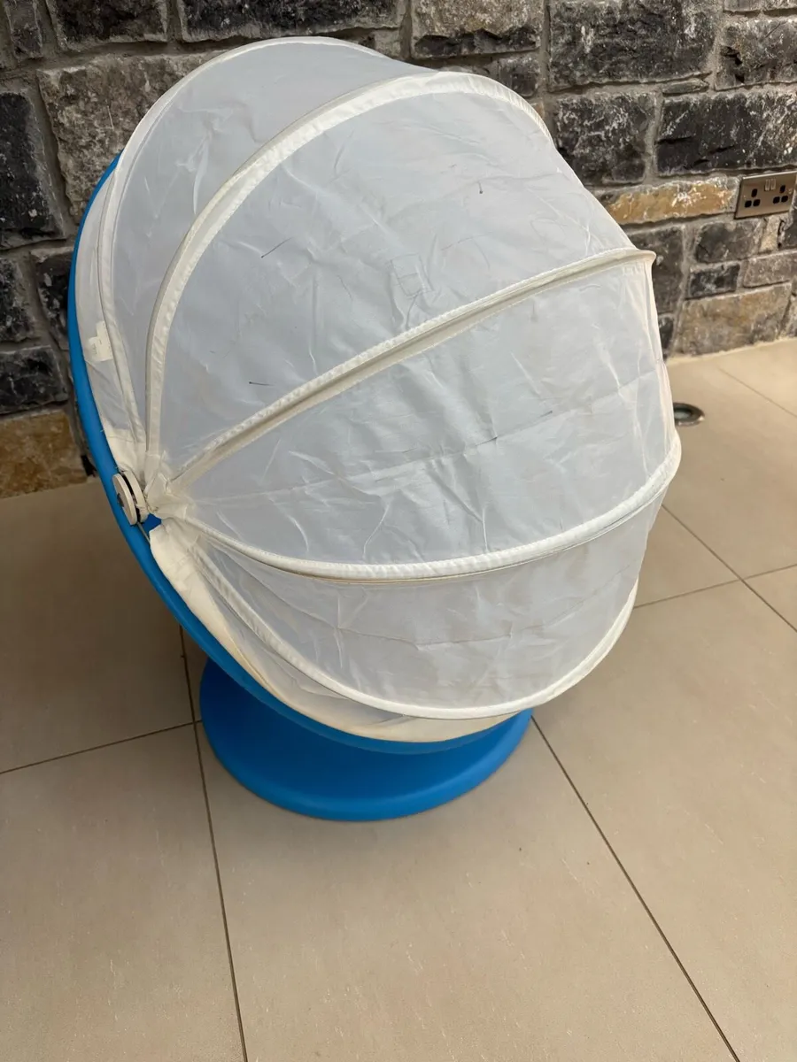 IKEA kids swivel egg chair - light blue - Image 3