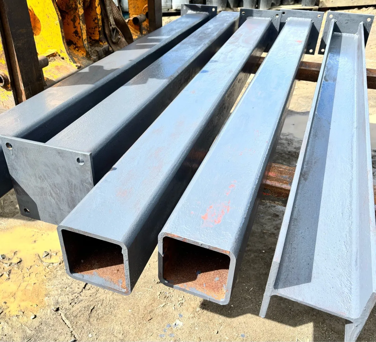 I & Box Beam, with base plates - Image 3