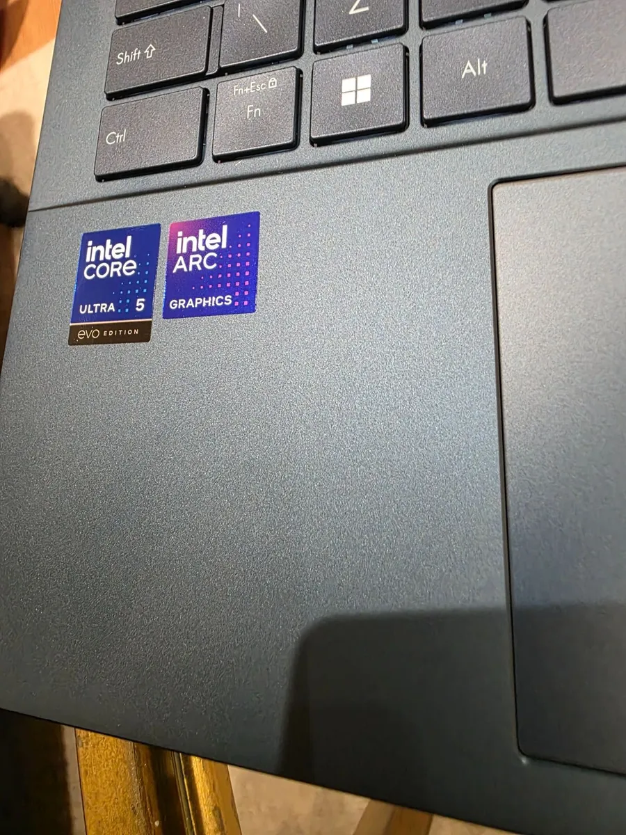 ASUS Zenbook 14 - OLED TouchScreen - 2 Weeks Old - Image 4